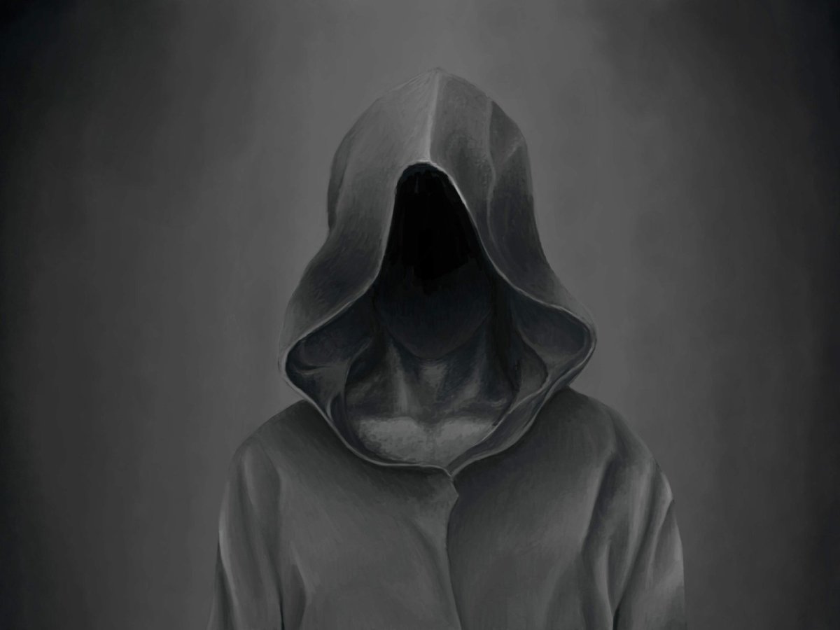 Человек в капюшоне без лица