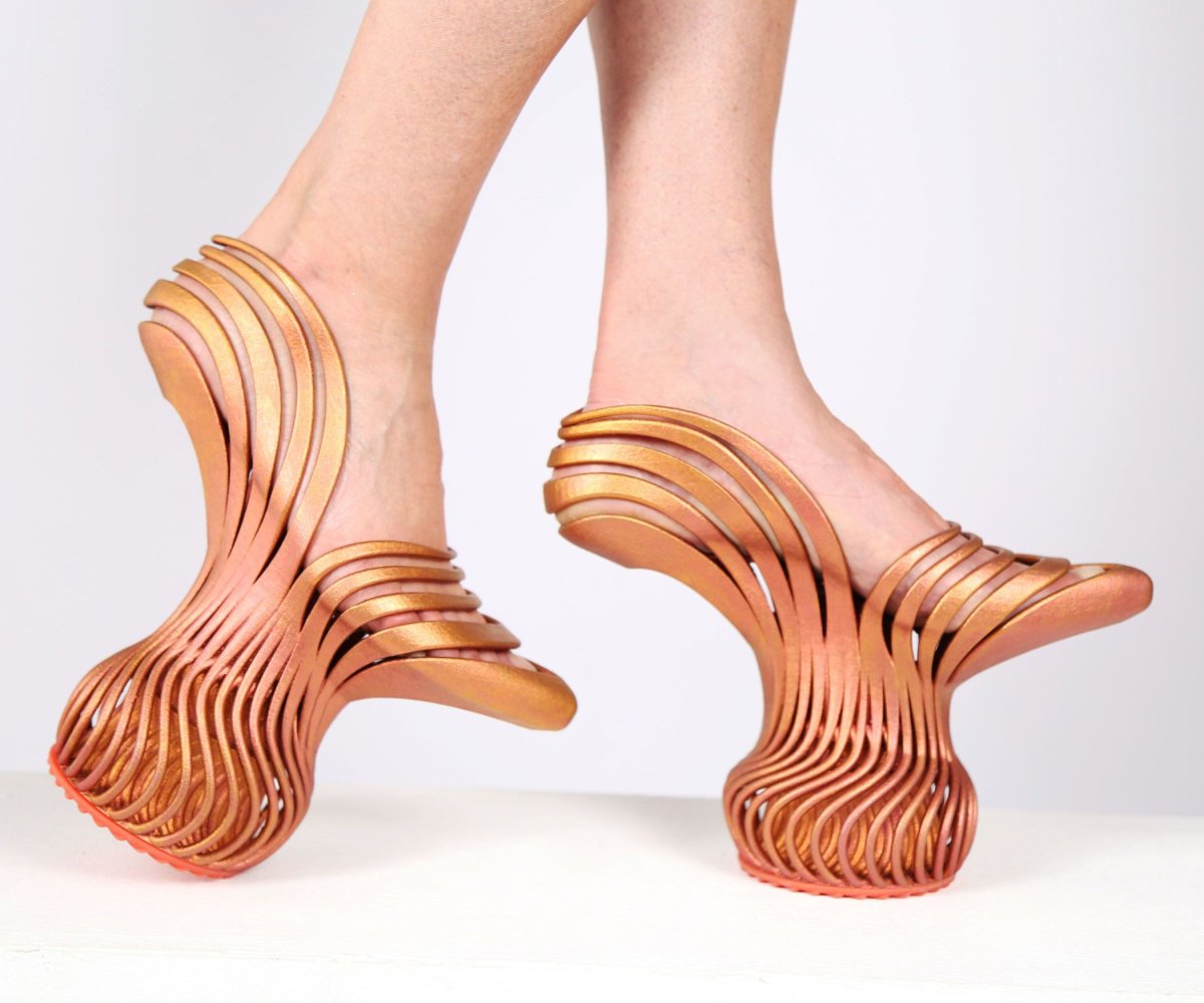 Туфли с необычным каблуком