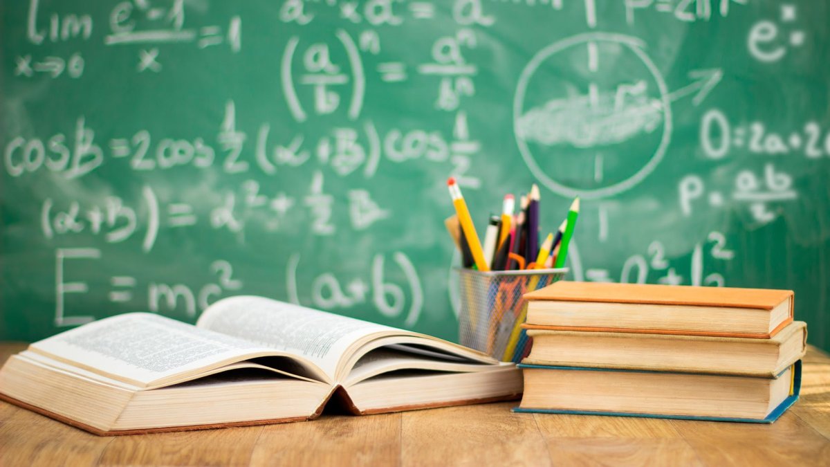 Школьная тематика