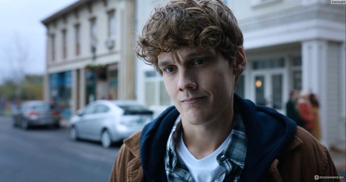 Тайлер Джозеф с хвостиками