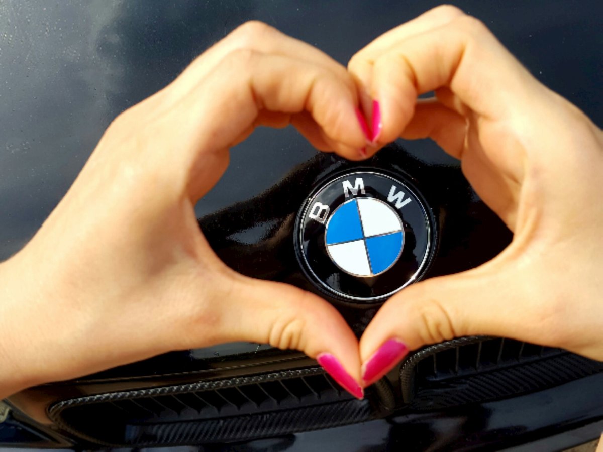 Открытка БМВ