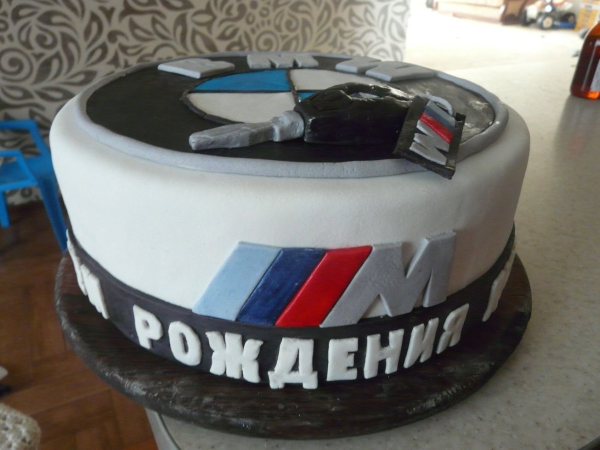 Торт BMW m5