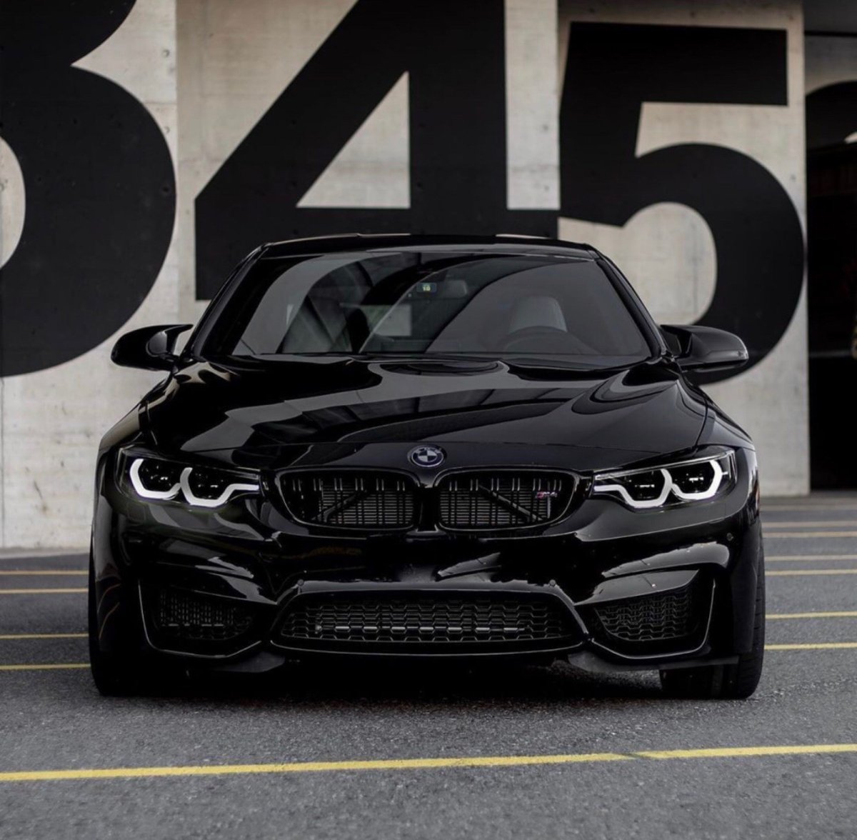 BMW для инстаграма