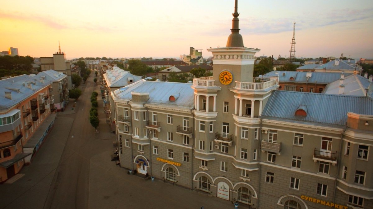 Площадь октября Барнаул шпиль