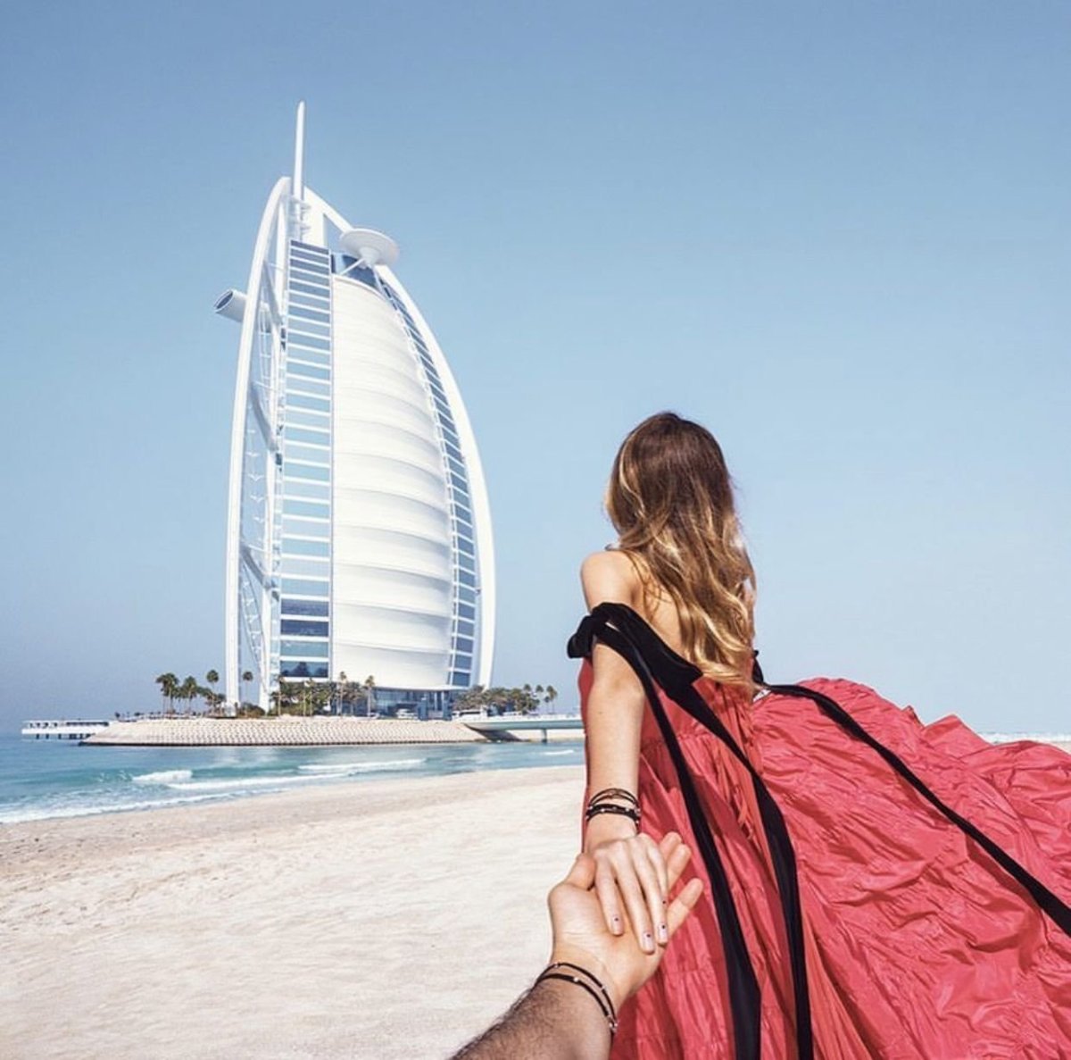 Девушки в Дубае