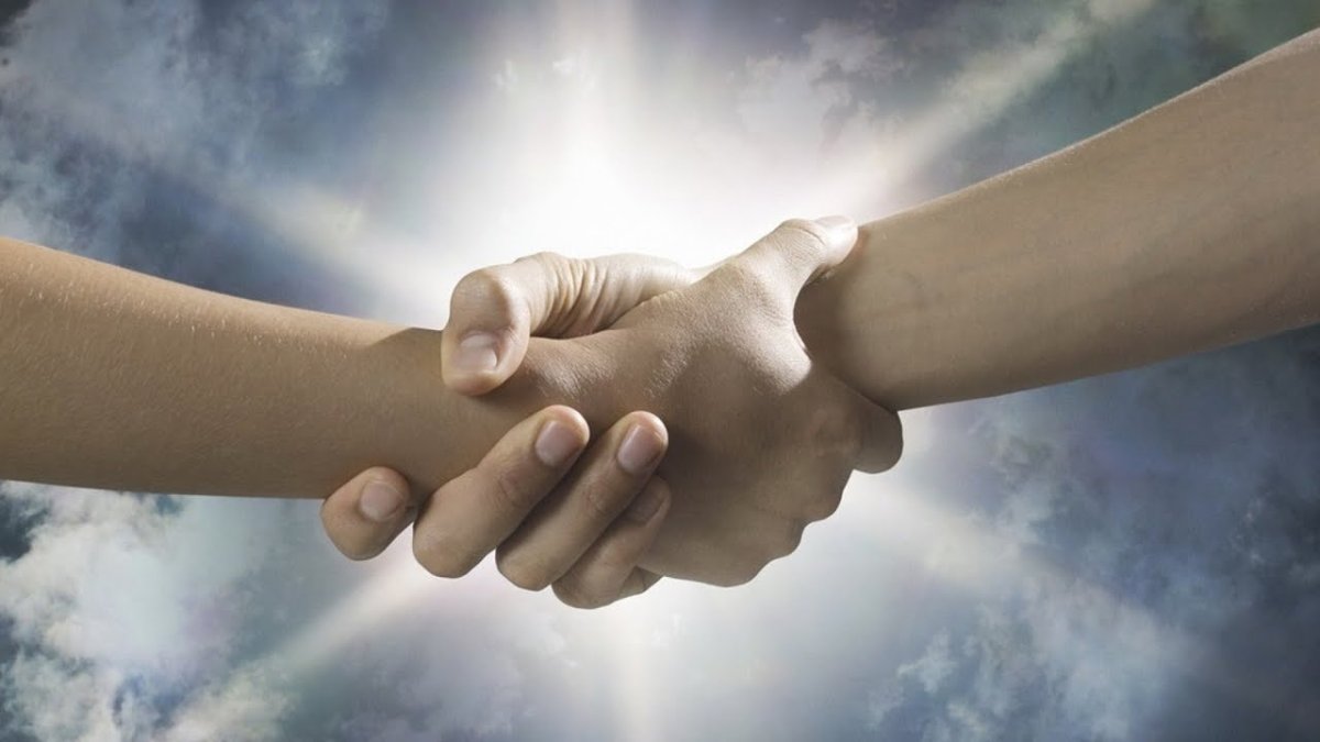 Помогайте другим