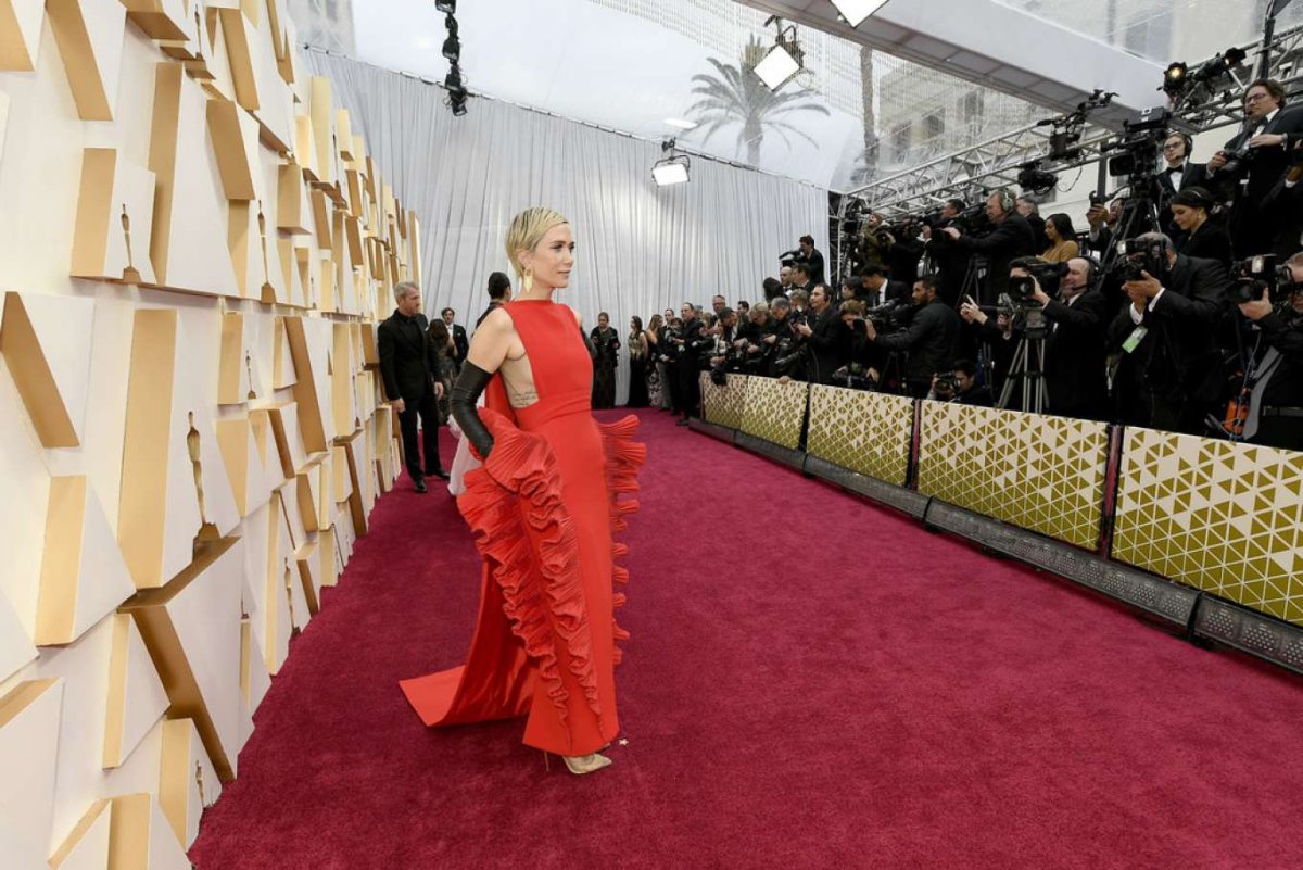 Красная ковровая дорожка