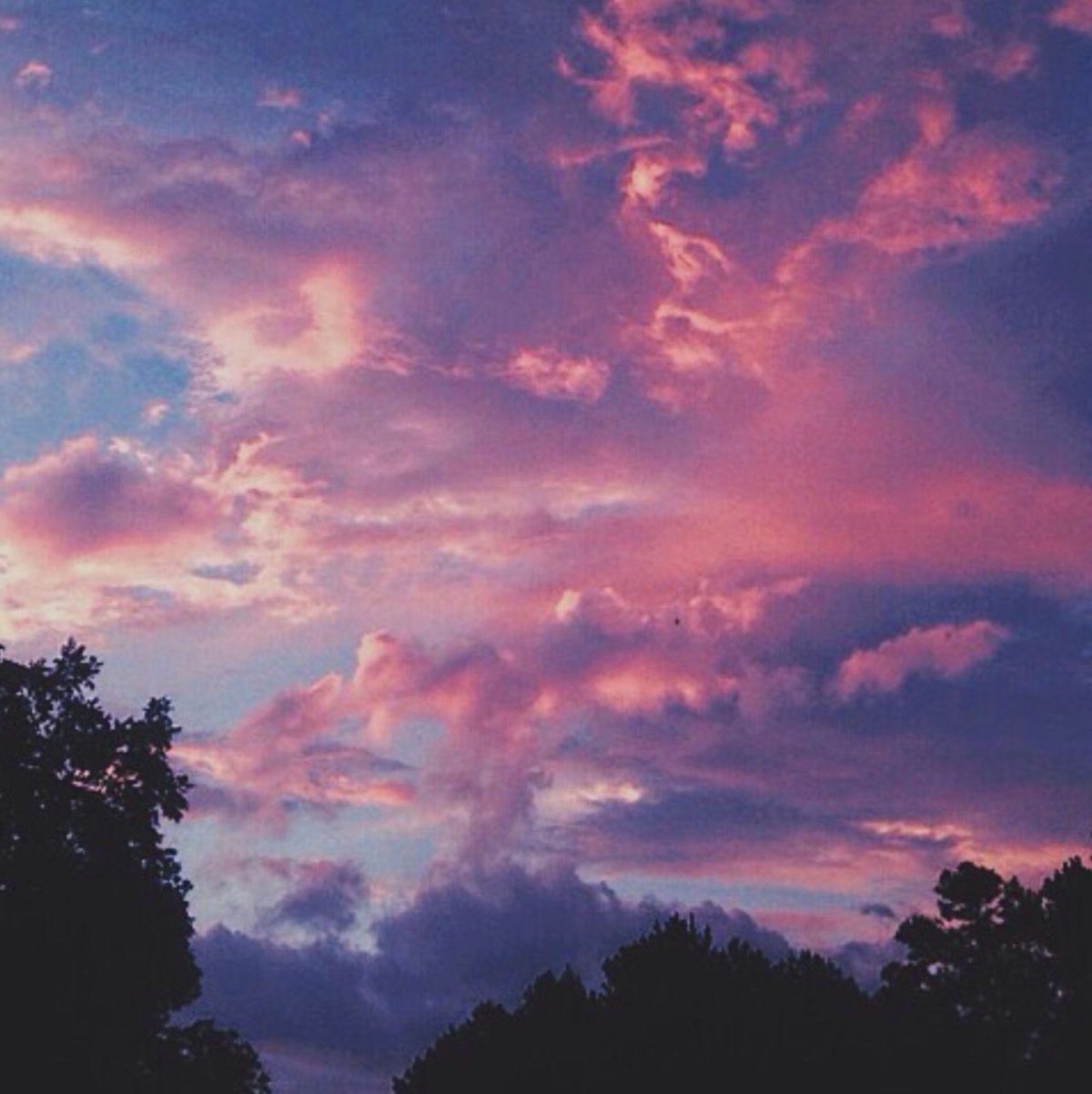 Розовое небо Эстетика