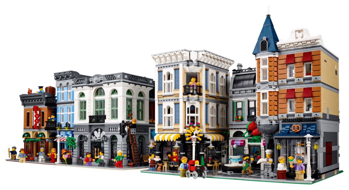LEGO creator 10255 городская площадь