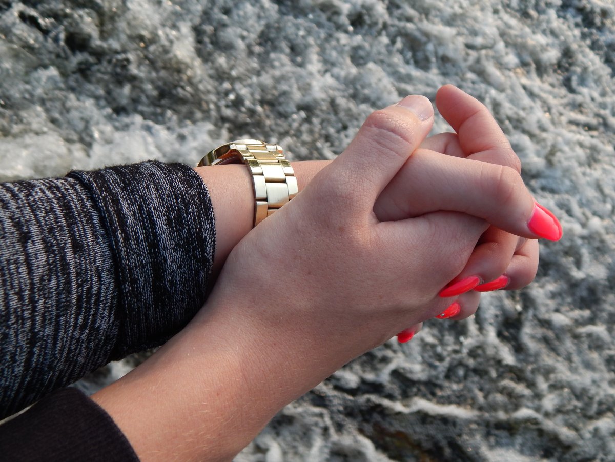 Рука в руке