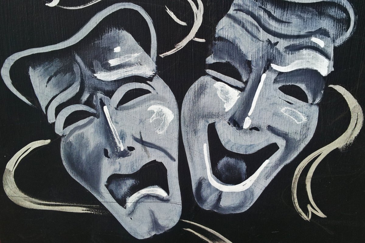 Две театральные маски