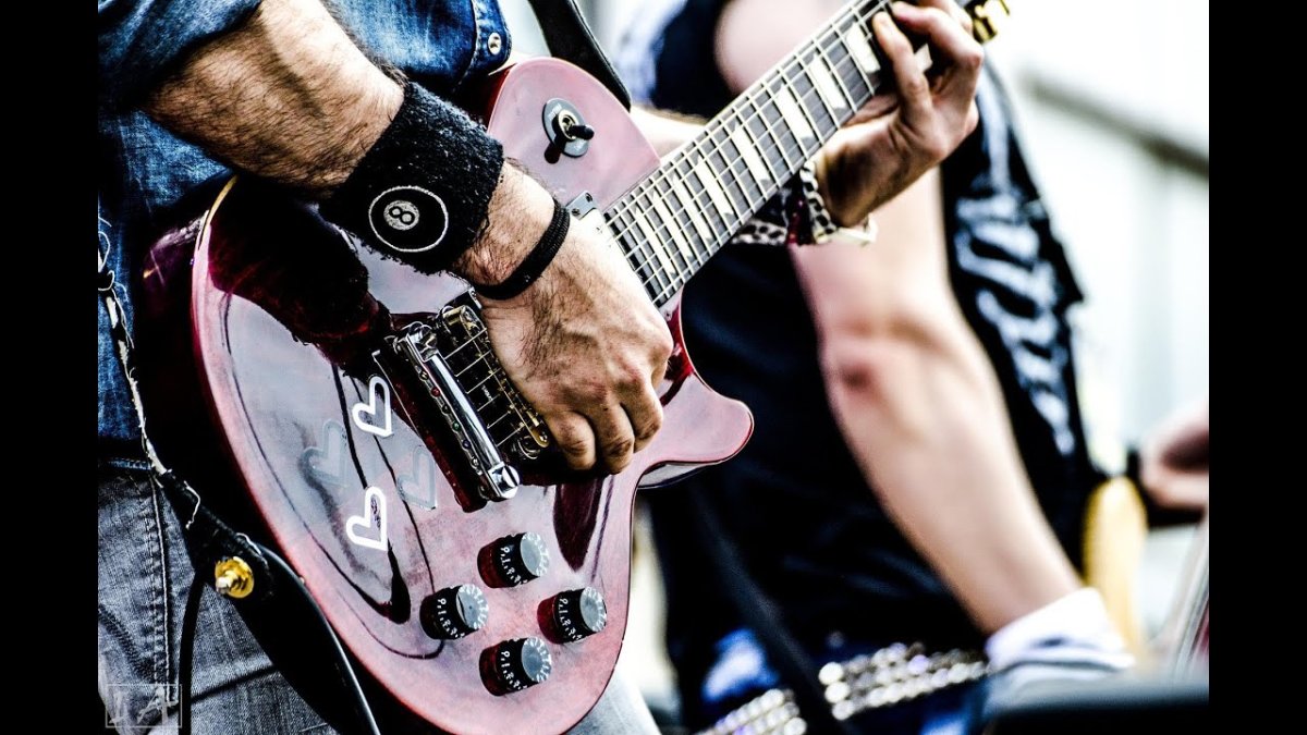 Эмблема тяжелого рока