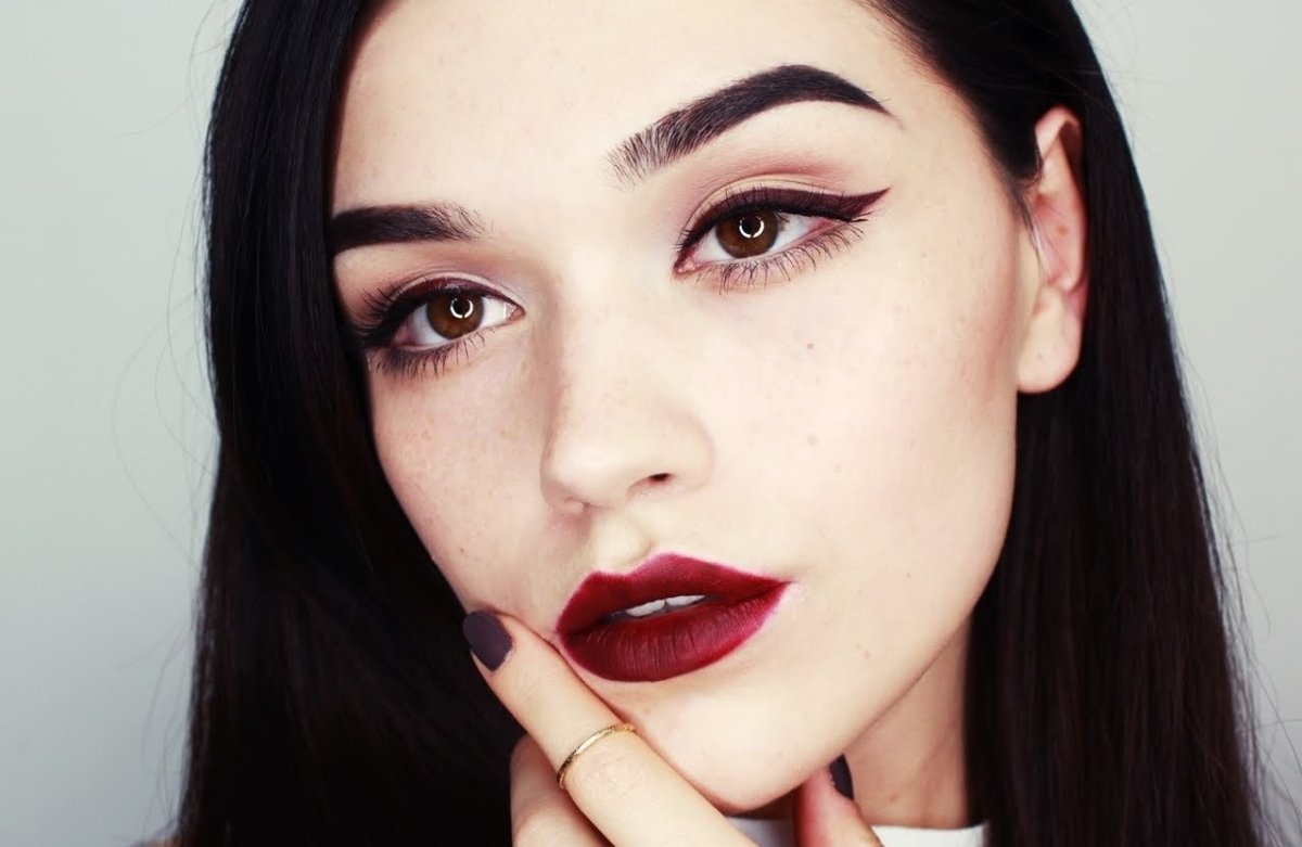 Стрелки макияж