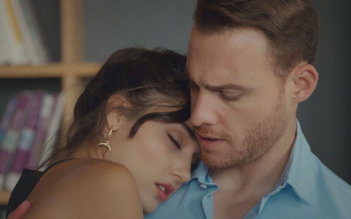 Серкан и Кираз сериал Постучись в мою дверь