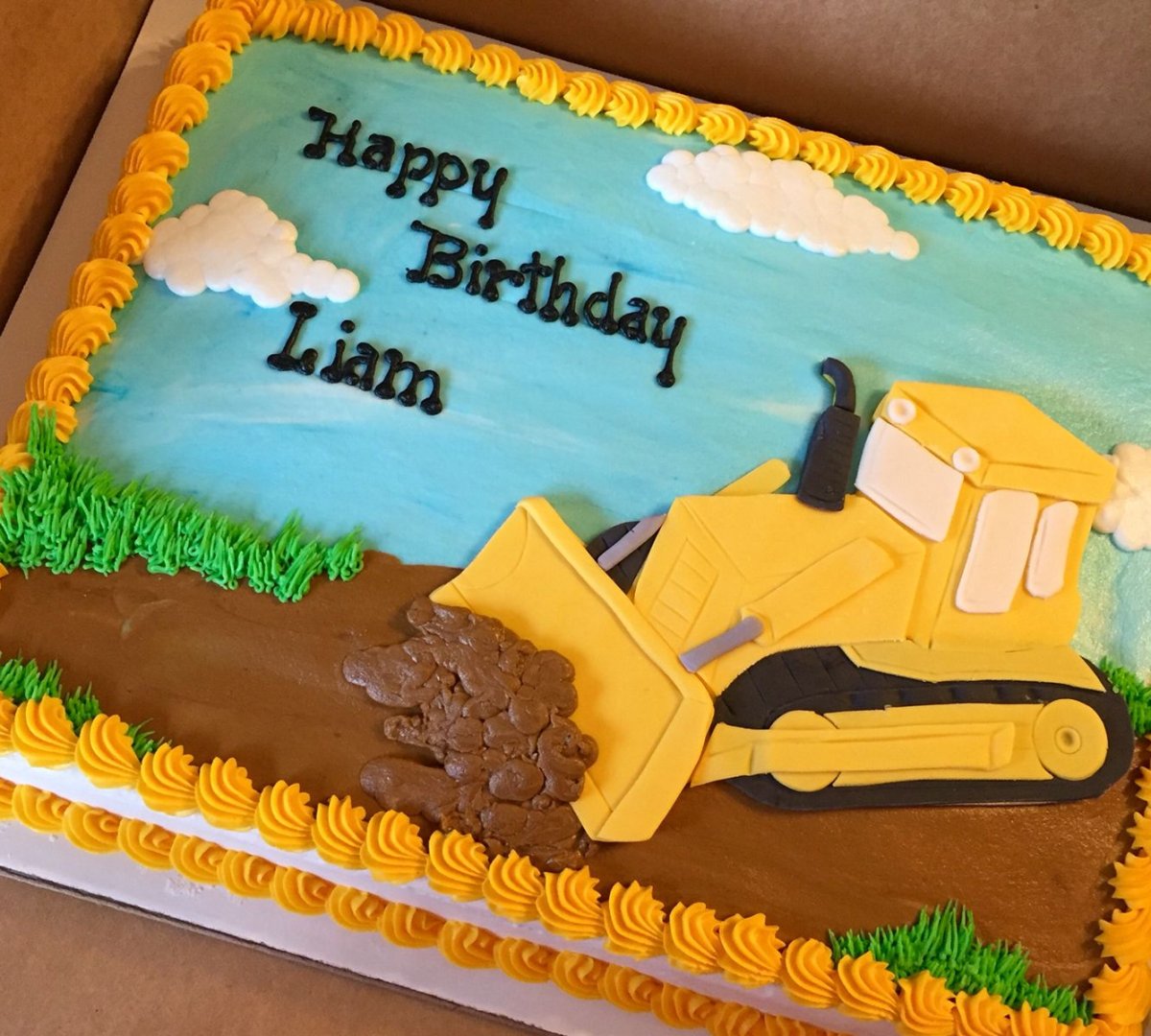 Торт с трактором для мальчика