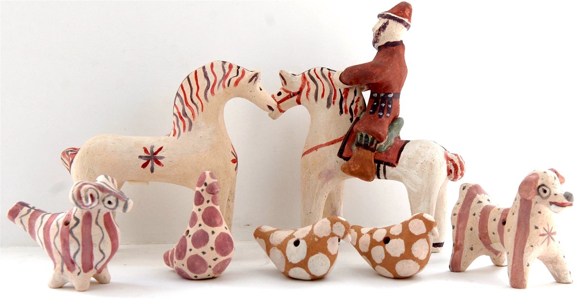 Народная глиняная игрушка