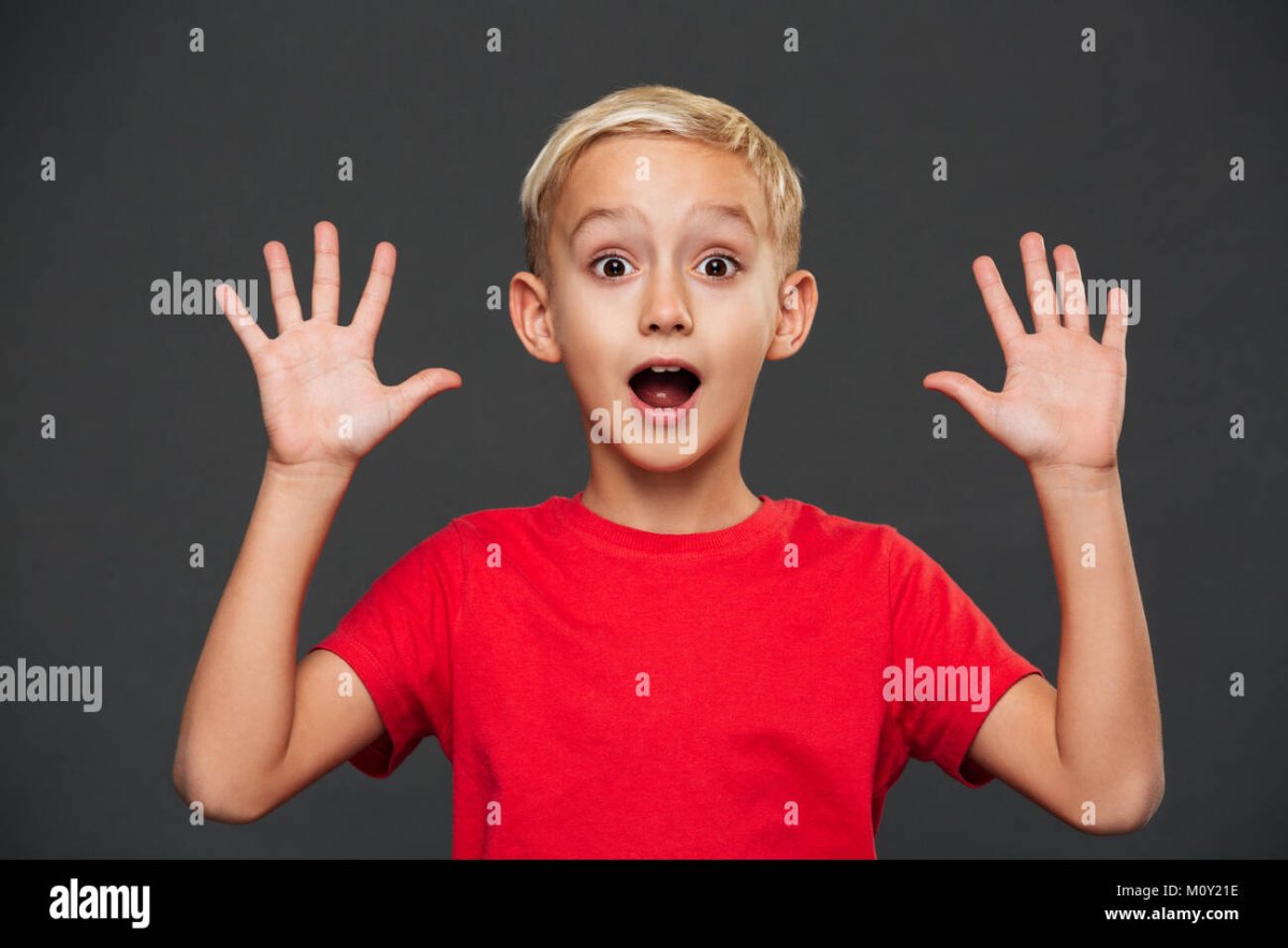 Удивленный мальчик 6