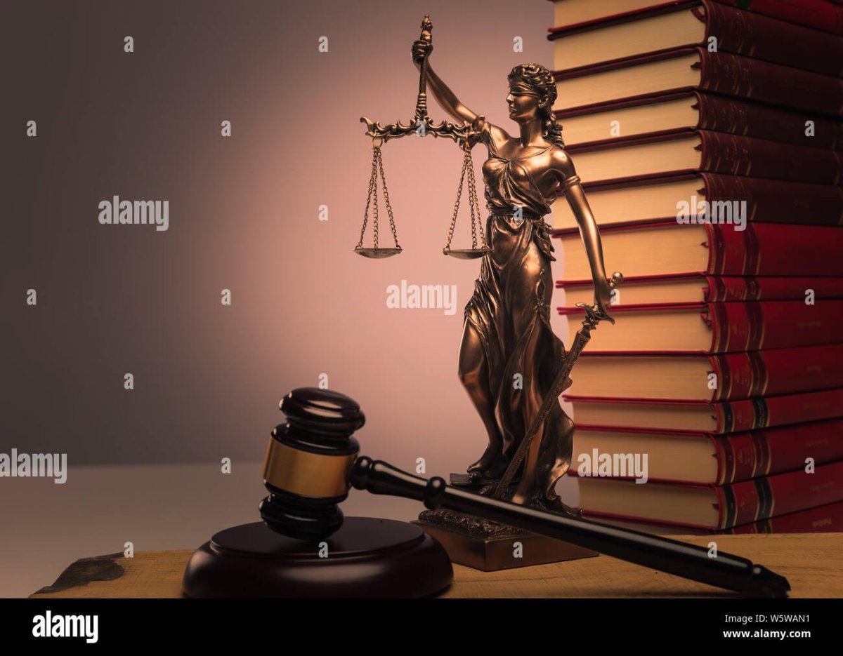 Фемида статуя