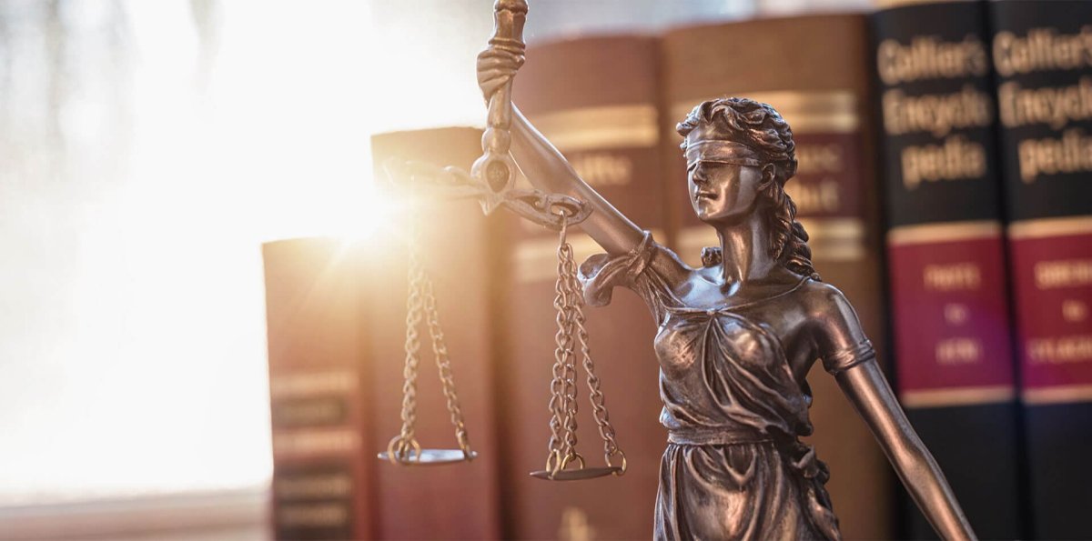 Адвокат Фемида