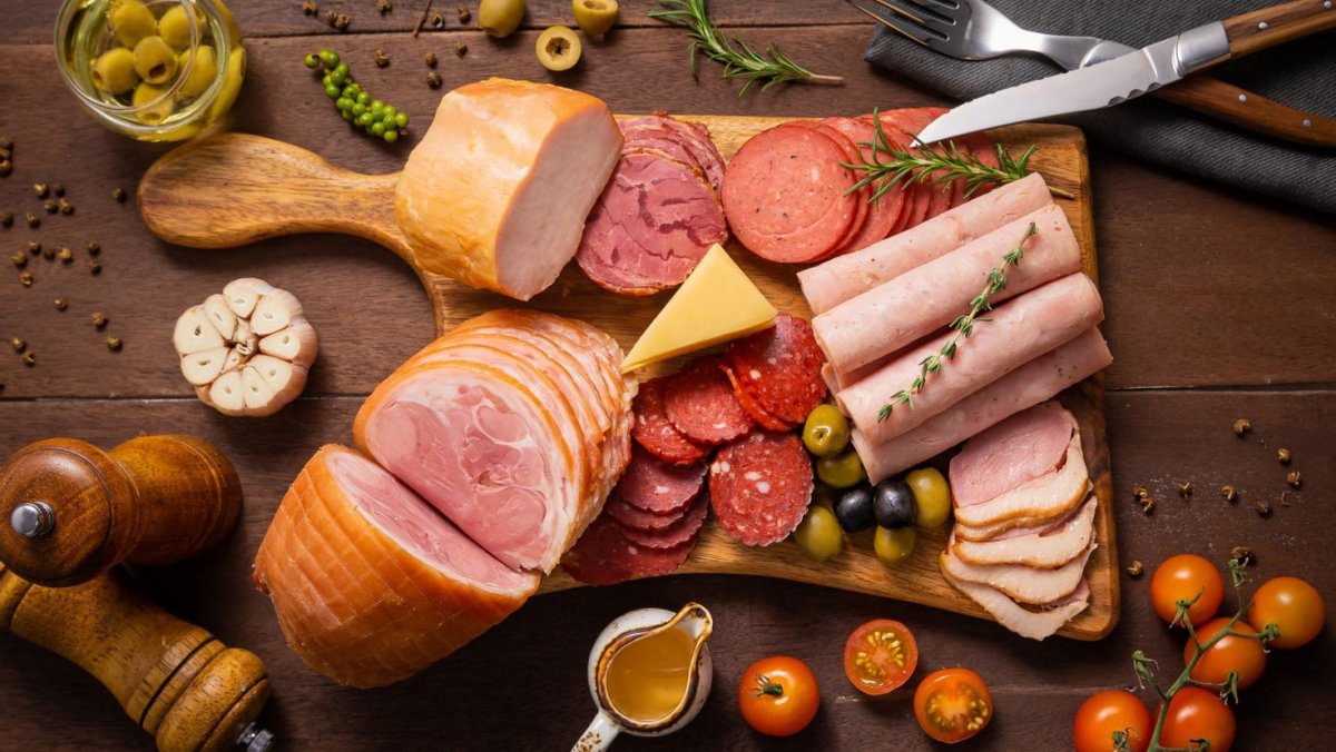 Сыры колбасы