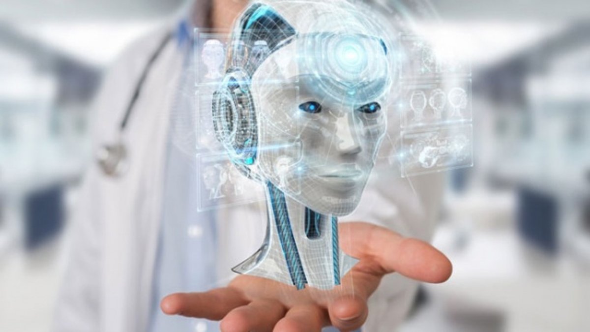 Робот с гарнитурой