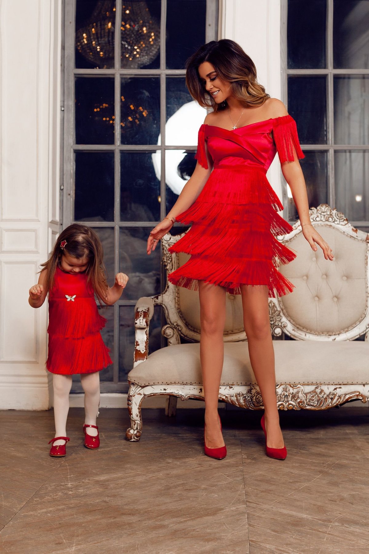 Праздничная одежда для детей