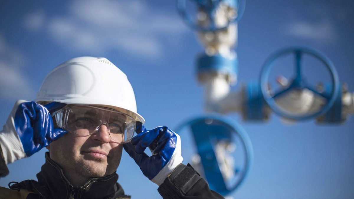 Каска Роснефть