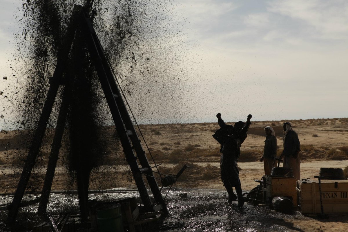 С днем нефтяника и газовика