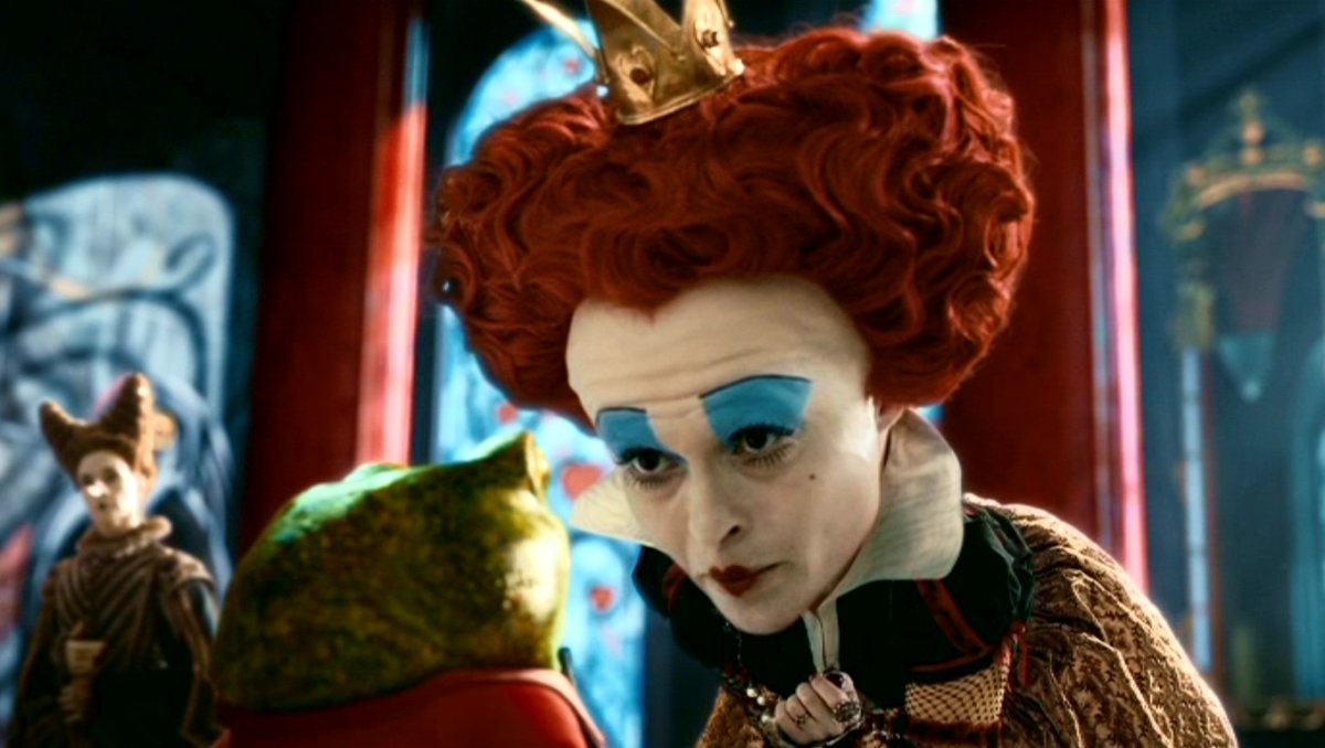 Хелена Бонем Картер красная Королева