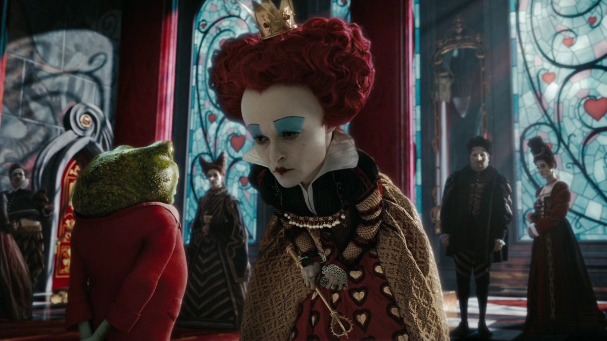 Красная Королева Алиса в Зазеркалье