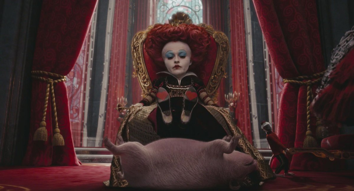 Алиса в стране чудес Червонная Королева