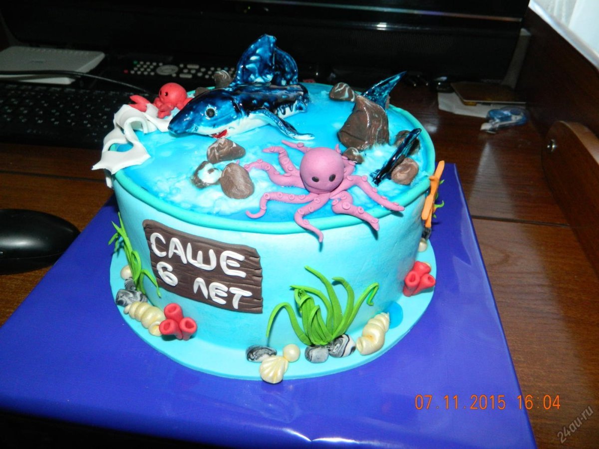 Торт с акулой молот