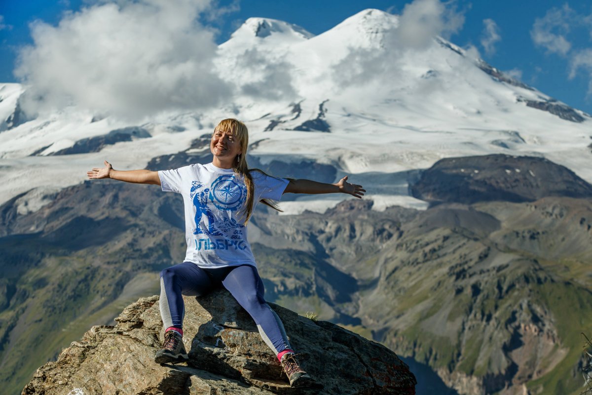 Гора Эльбрус восхождение летом