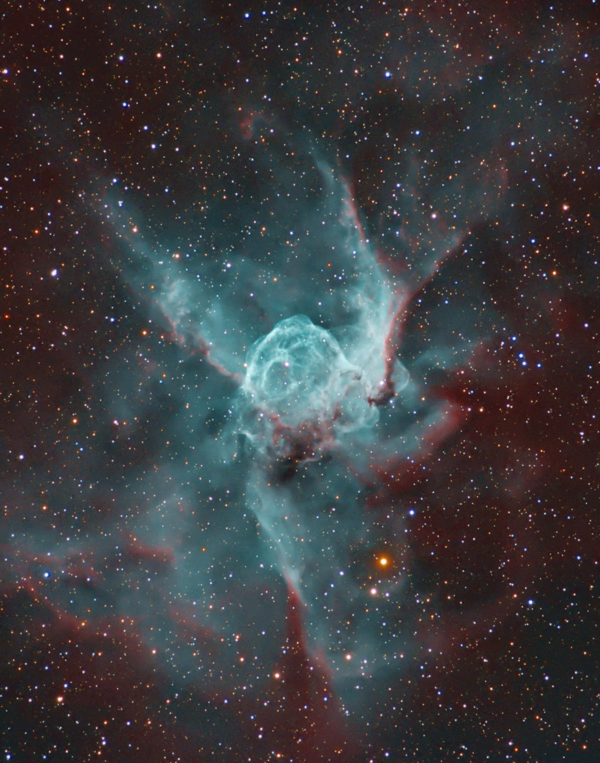 Эмиссионная туманность шлем тора NGC 2359