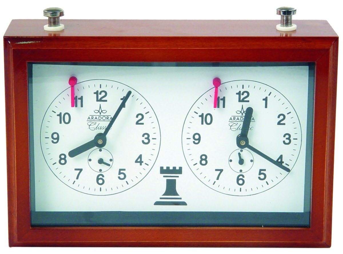 Шахматные часы гиф