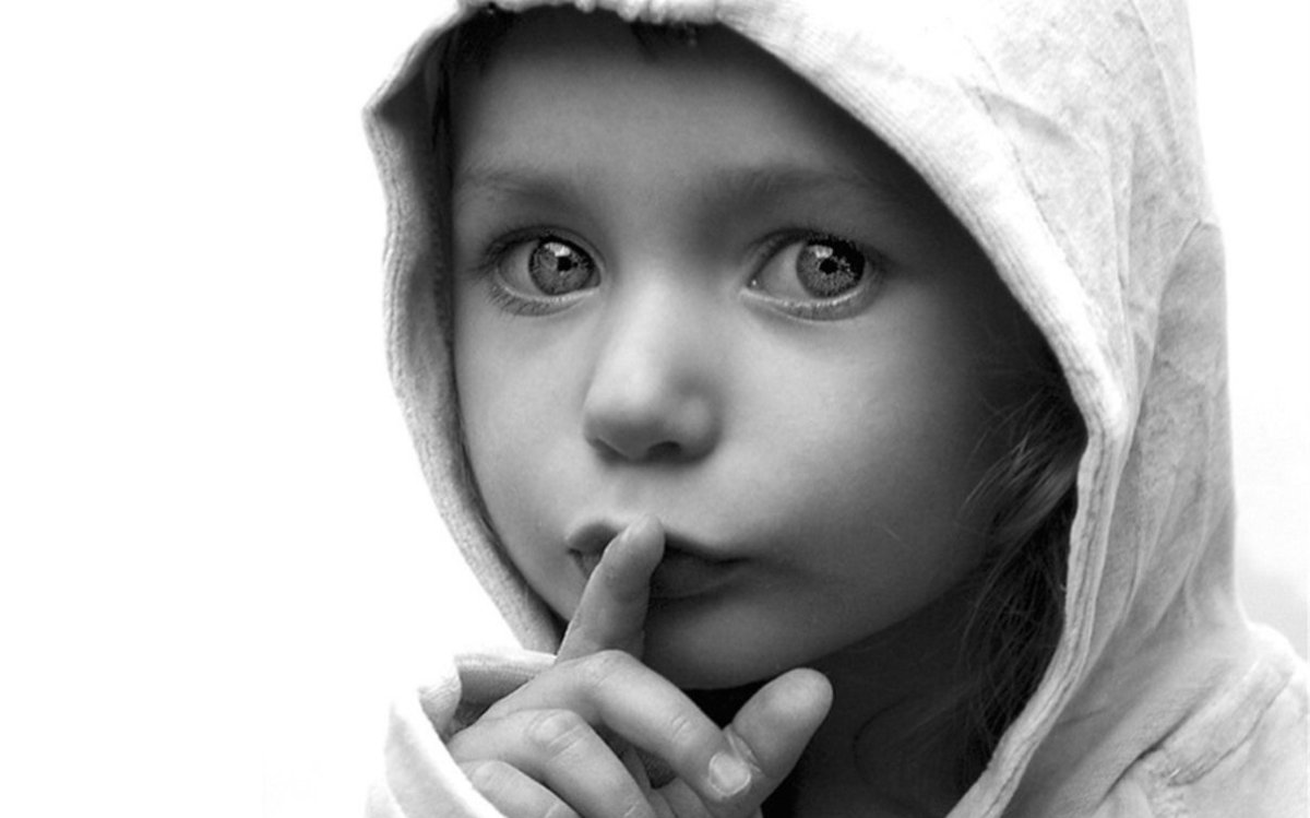 Angelina Petrova Eye