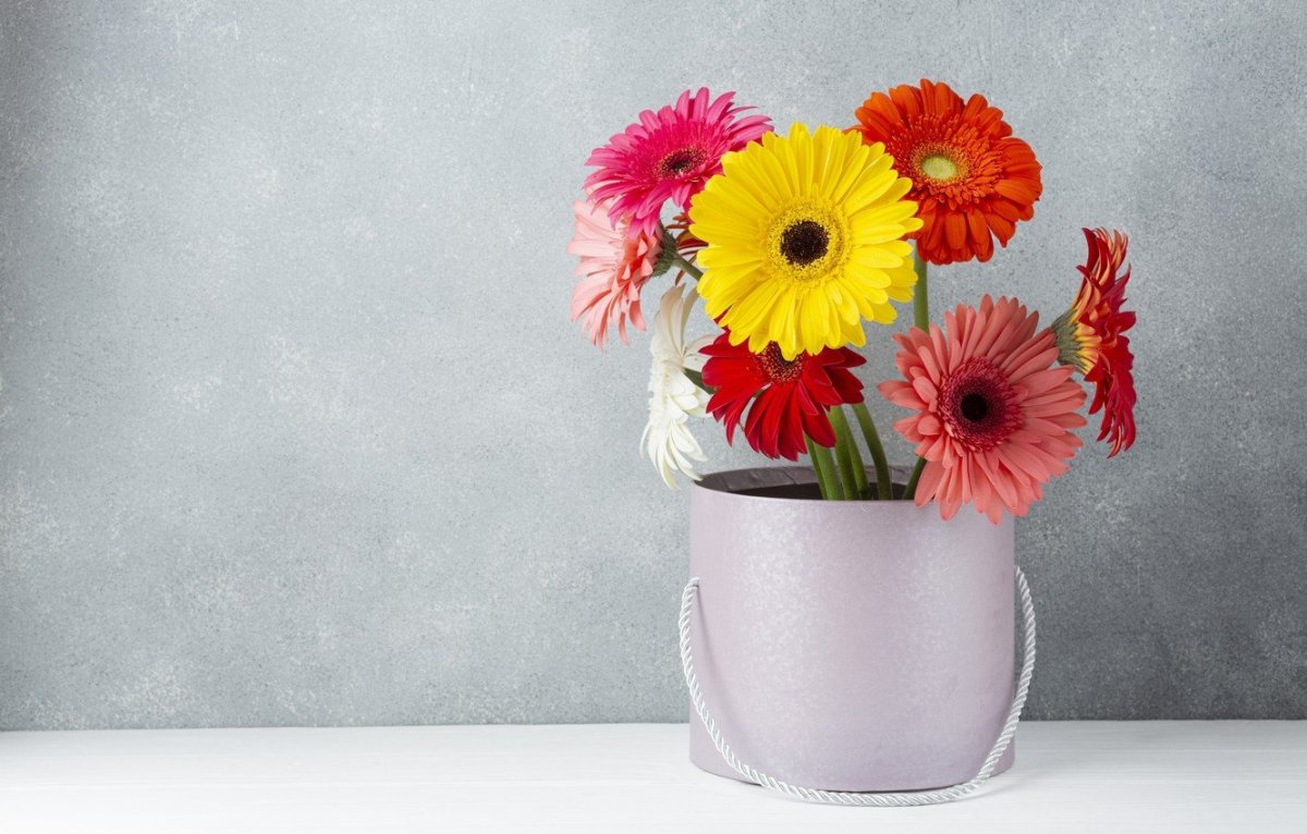 Букет герберы в вазе