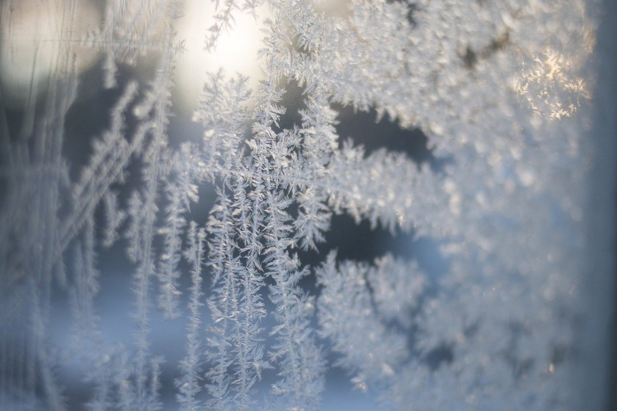 Зимний фон за окном