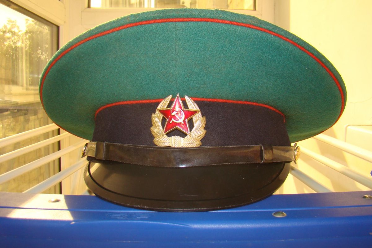Фуражка офицера Российской армии