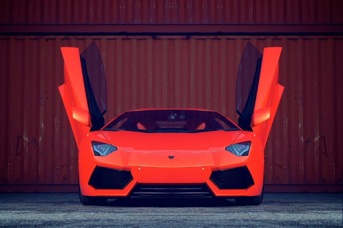 Lamborghini Aventador lp700-4 оранжевый с открытыми дверями