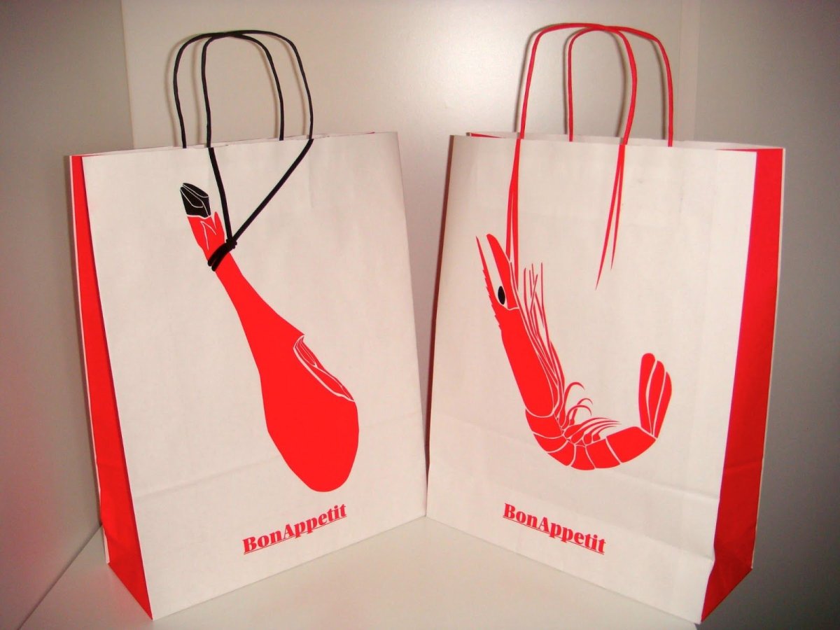 Необычные бумажные пакеты