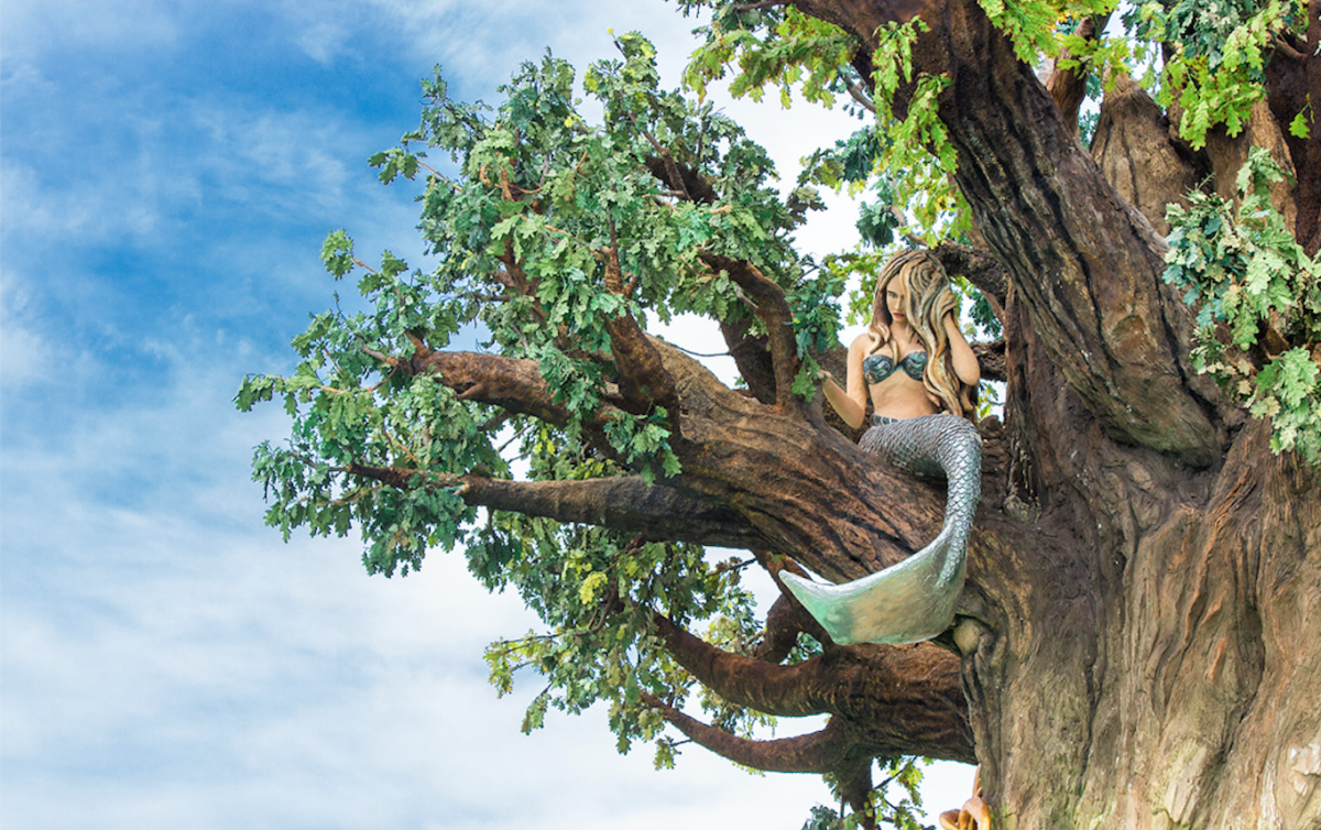 У Лукоморья дуб зеленый Русалка