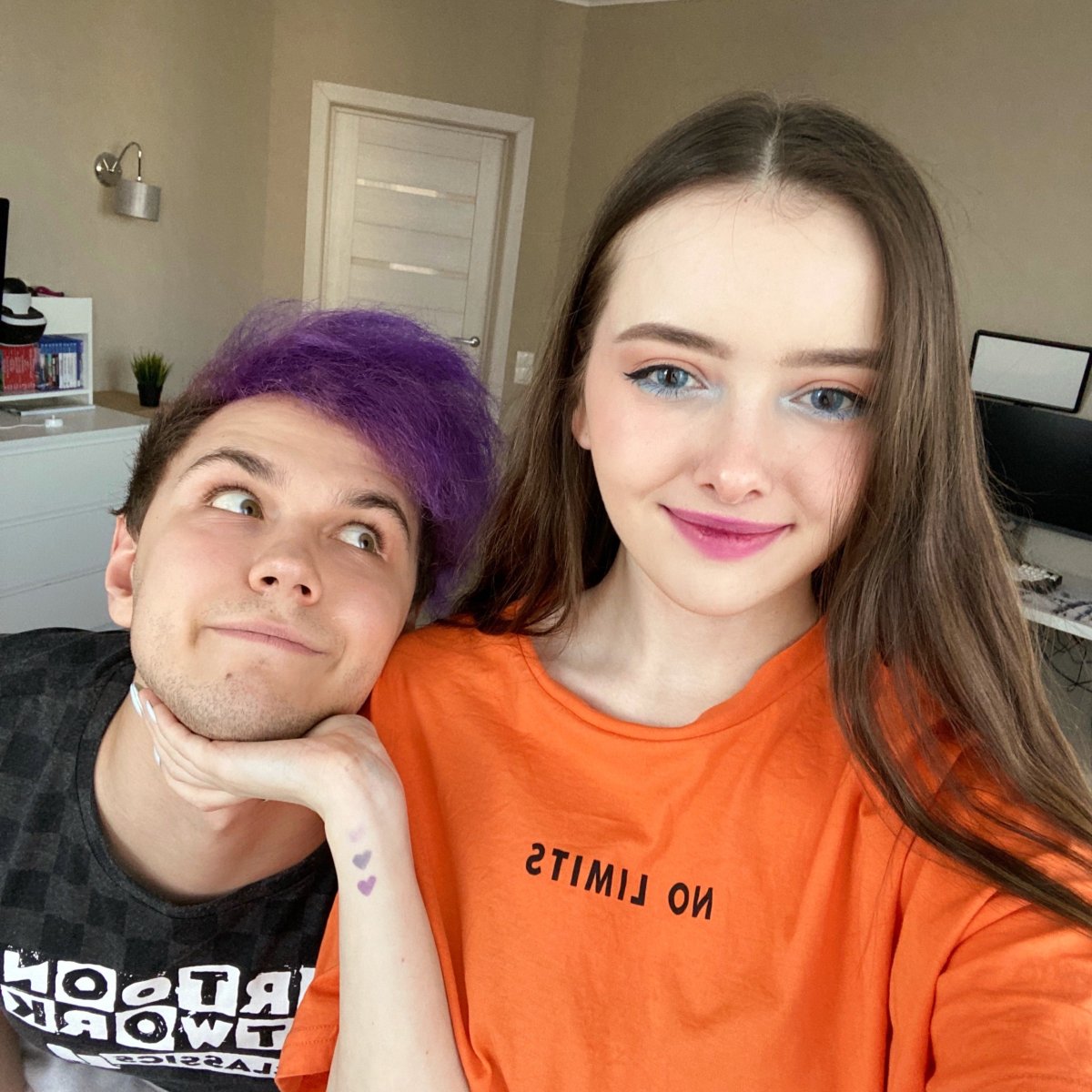 Миллс Кел и Настя