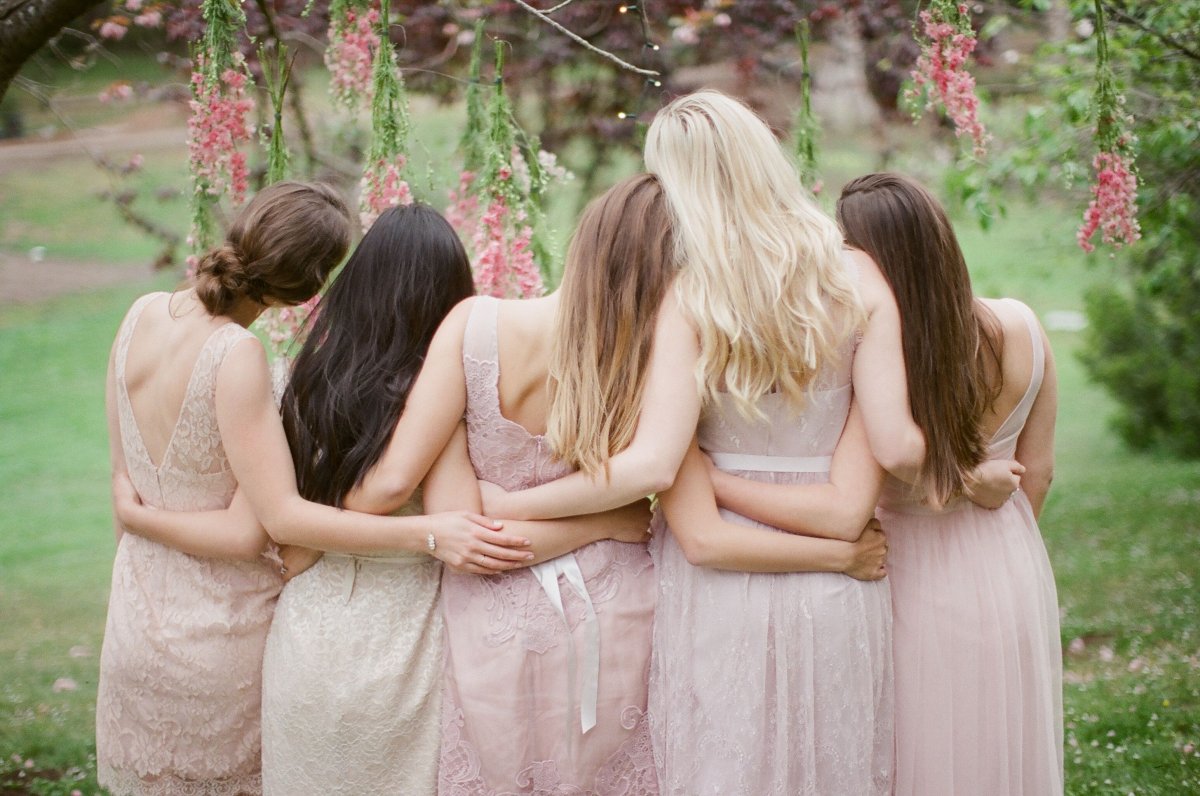 Пятеро подруг