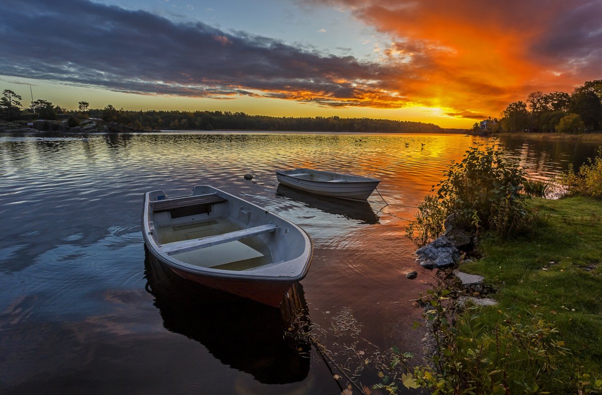 Лодка у причала