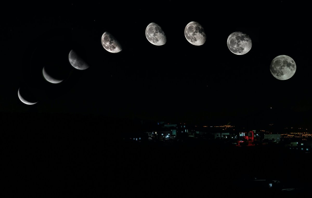 Убывающая Луна фото