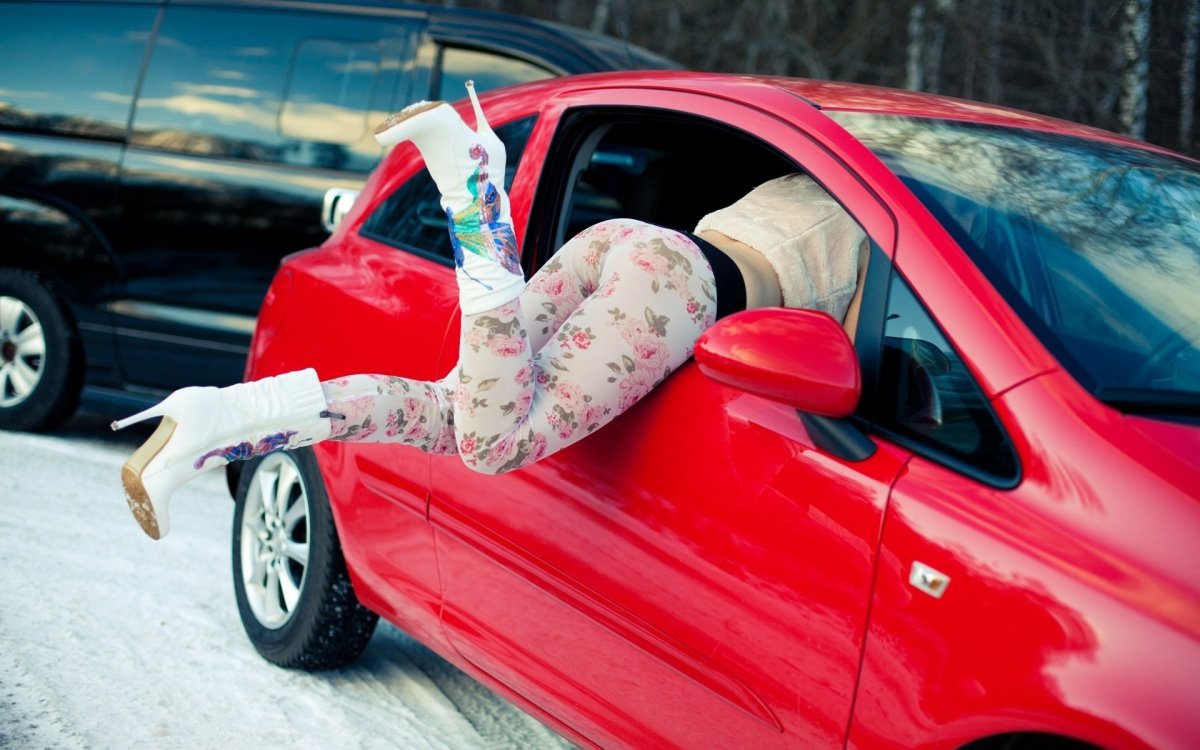 Автоледи с праздником