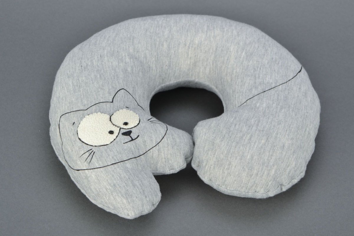 Забавные игрушки подушки из ткани