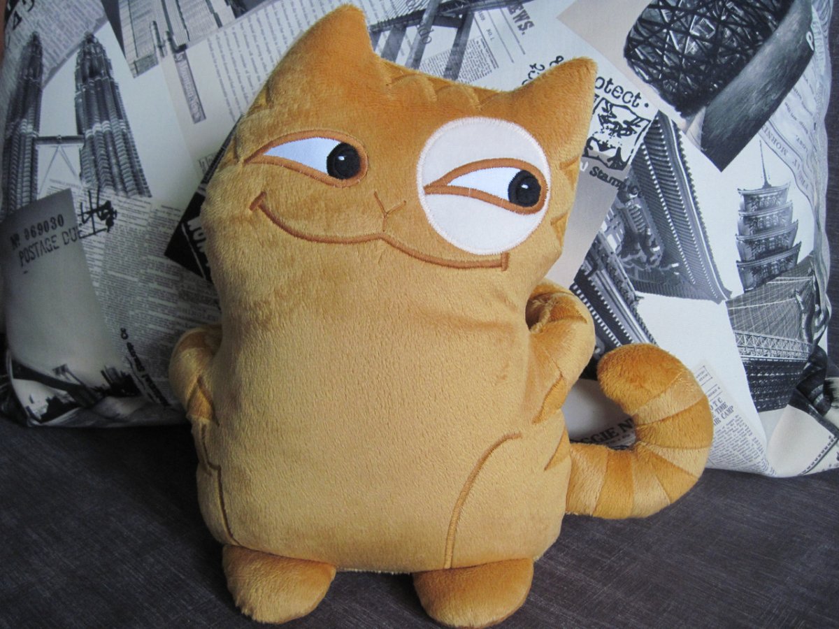 Мягкие игрушуиподушки котик