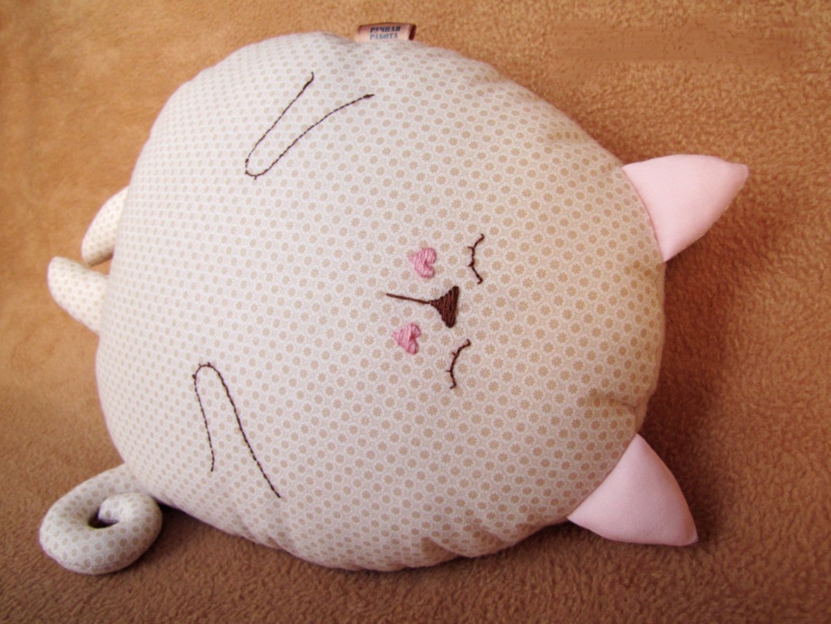 Рукодельные подушки